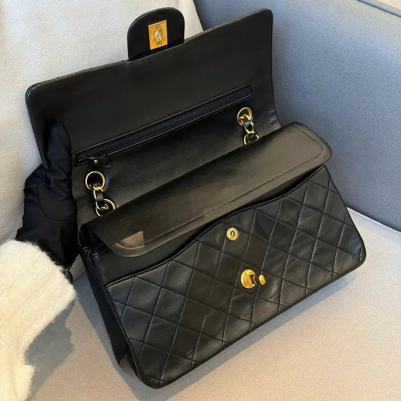 rc660-chanel-vintage-black-lambskin-25cm-classic-flap-bag