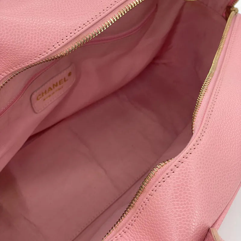jw594-chanel-vintage-pink-caviar-leather-boston-bag
