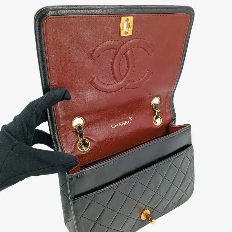 jt702-chanel-vintage-black-lambskin-full-flap-bag