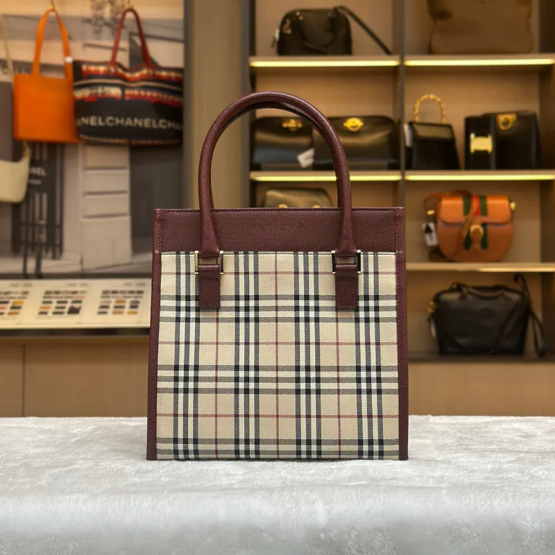 rb046-burberry-vintage-burgundy-handbag