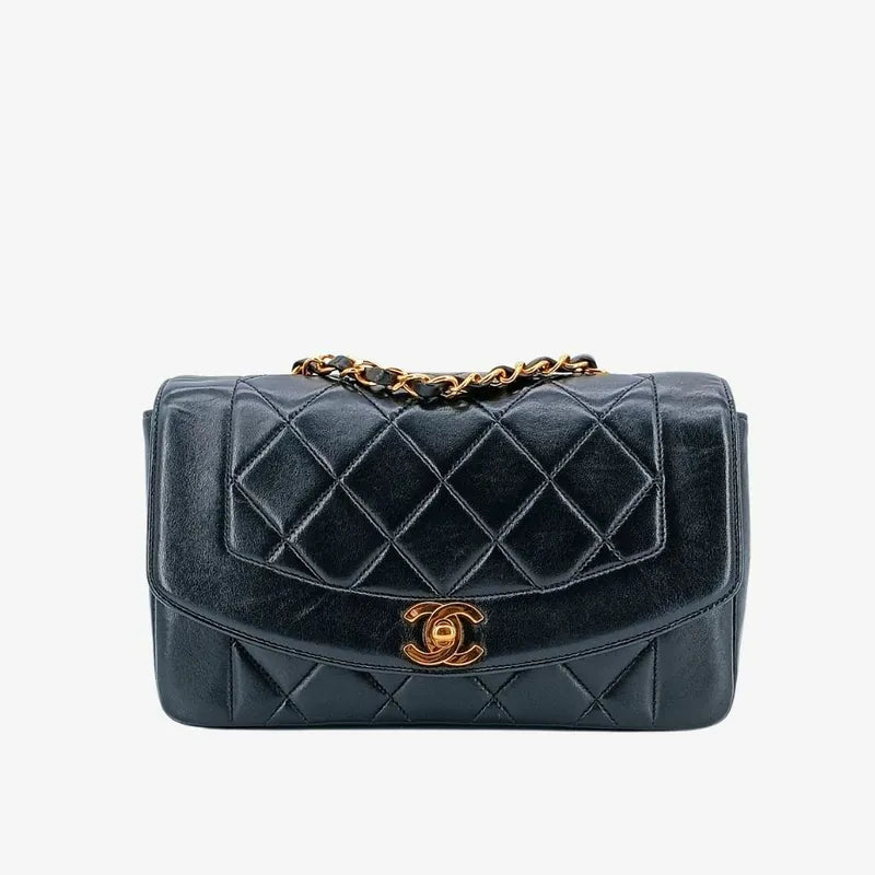 jt540-chanel-vintage-black-lambskin-22cm-diana-flap-bag