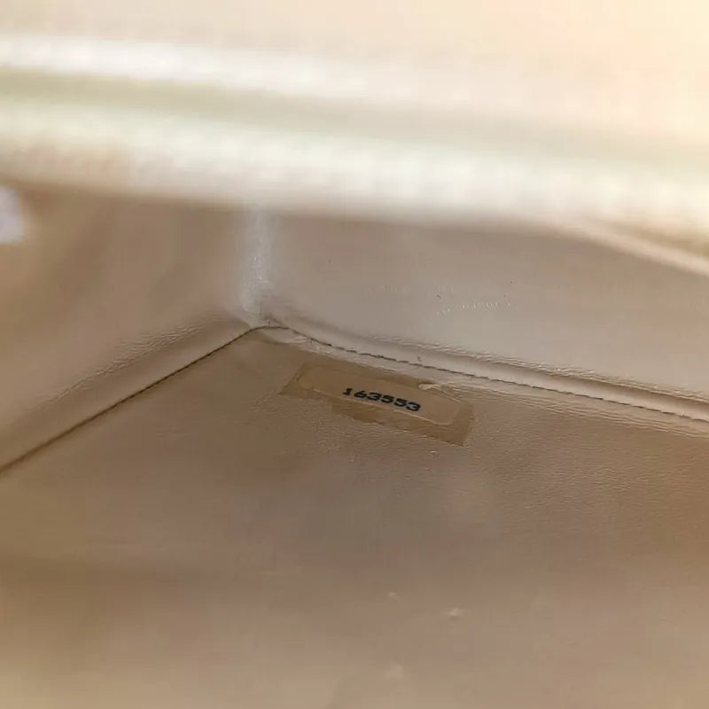 jt253-chanel-vintage-beige-lambskin-quilted-flap-bag