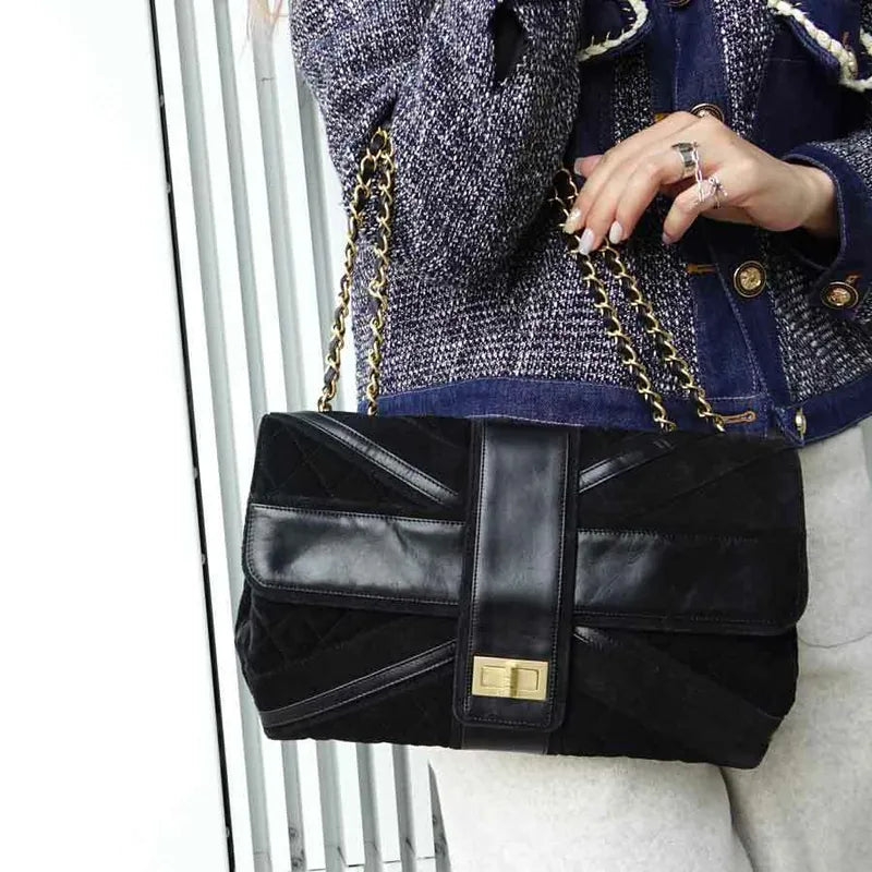 js302-chanel-black-suede-255-flap-bag