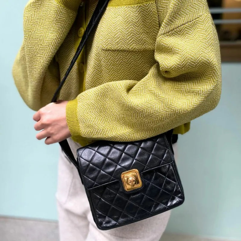 c316-chanel-vintage-black-lambskin-push-lock-flap-bag