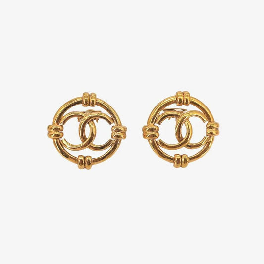 js336-chanel-vintage-gold-plated-cc-logo-cutout-round-clip-on-earrings