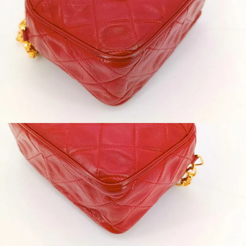 c492-chanel-vintage-red-lambskin-tassel-camera-bag