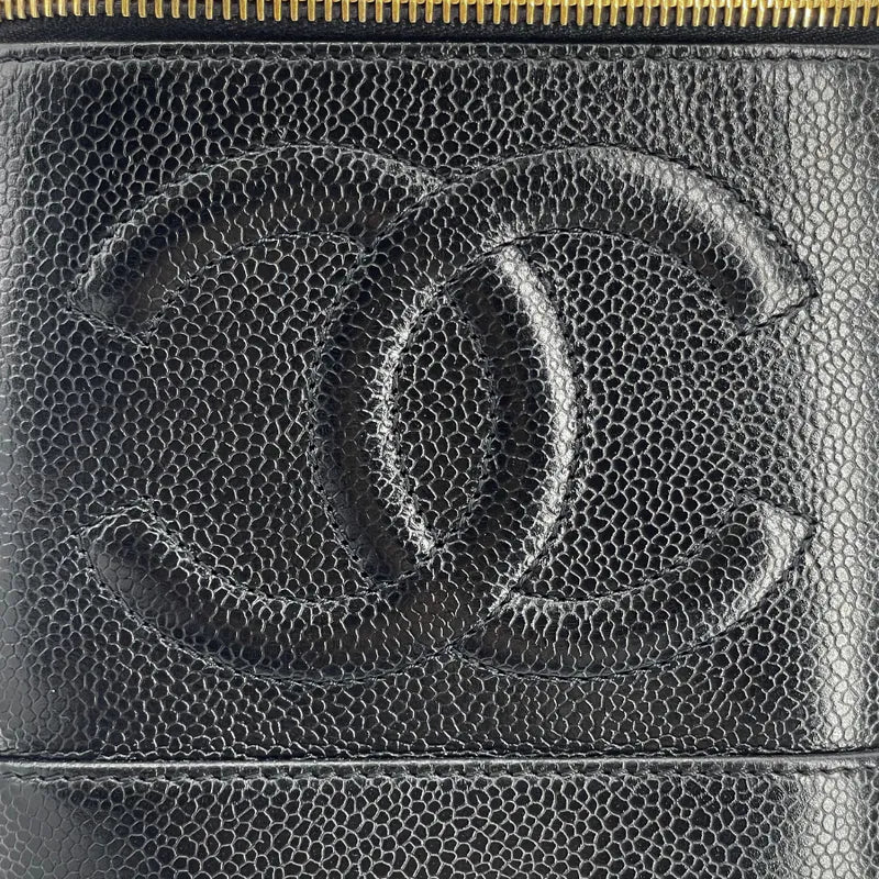 jah199-chanel-vintage-black-caviar-leather-cosmetic-bag