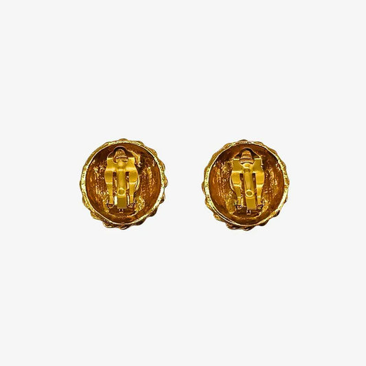 jw895-chanel-vintage-coco-mademoiselle-round-clip-on-earrings