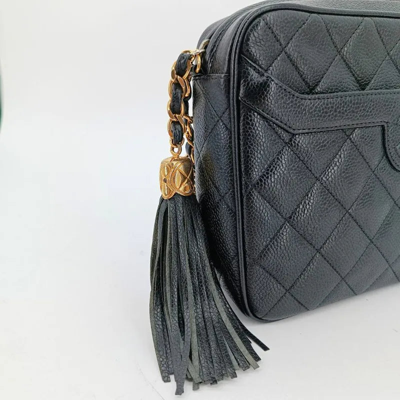 rb916-chanel-vintage-black-caviar-leather-tassel-camera-bag