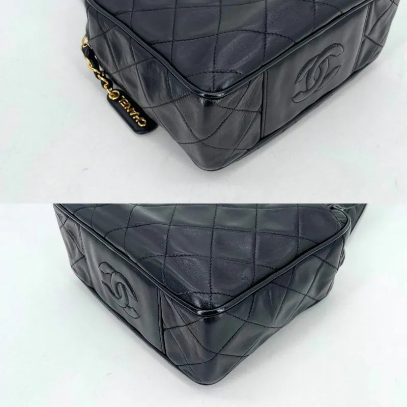jx726-chanel-vintage-black-lambskin-quilted-handbag