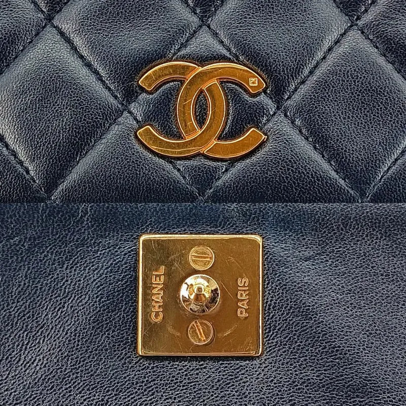 jt675-chanel-vintage-navy-lambskin-full-flap-bag