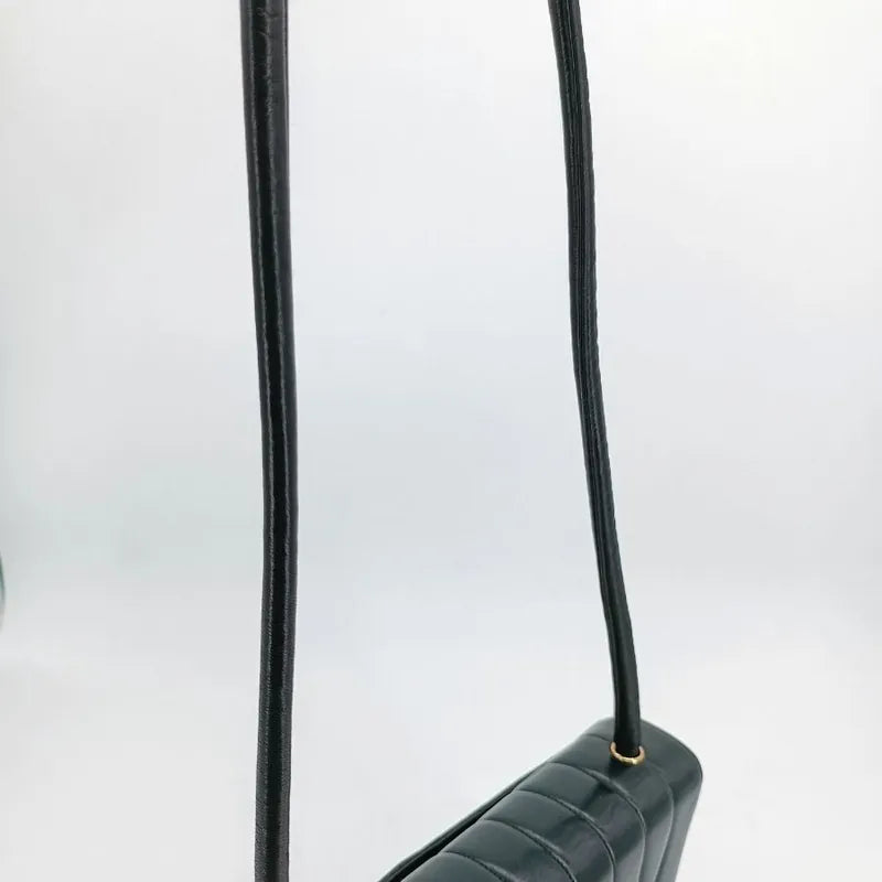 js052-chanel-vintage-dark-green-lambskin-vertical-flap-bag