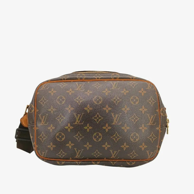 js655-louis-vuitton-reporter
