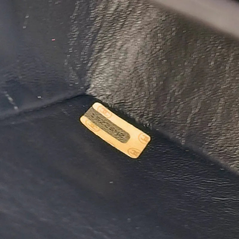 rb403-chanel-vintage-navy-lambskin-quilted-flap-bag