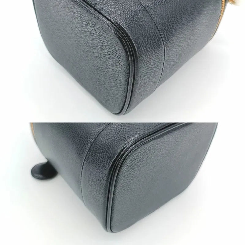 js939-chanel-vintage-black-caviar-leather-cosmetic-bag