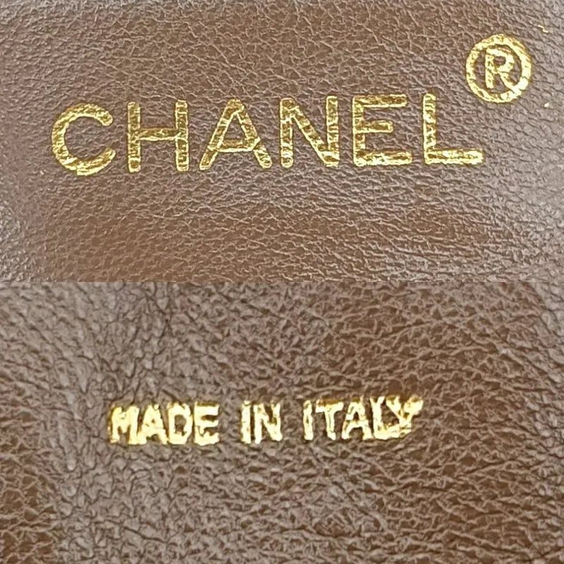 ra456-chanel-vintage-grey-lambskin-gold-chain-camera-bag