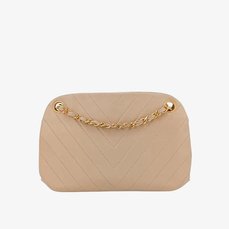 rb447-chanel-vintage-beige-lambskin-chevron-handbag