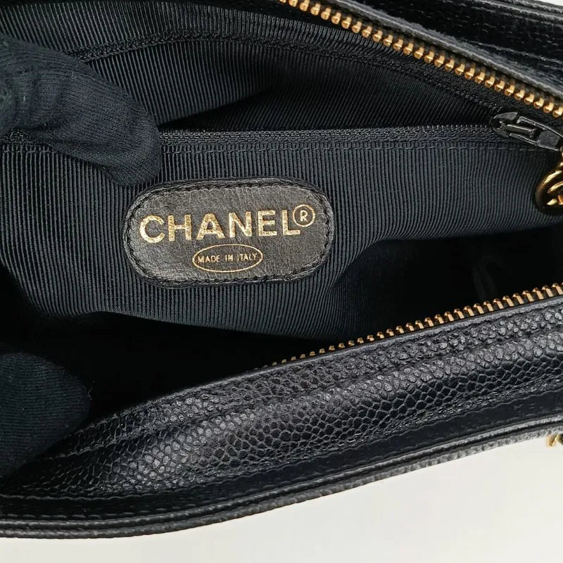 jt425-chanel-vintage-black-caviar-leather-6cc-embossed-logo-tote-bag