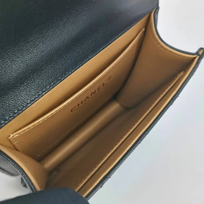 ra405-chanel-black-calfskin-quilted-lmitation-pearl-flap-bag