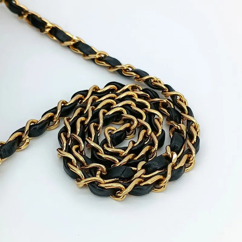 js941-chanel-vintage-black-lambskin-quilted-flap-bag