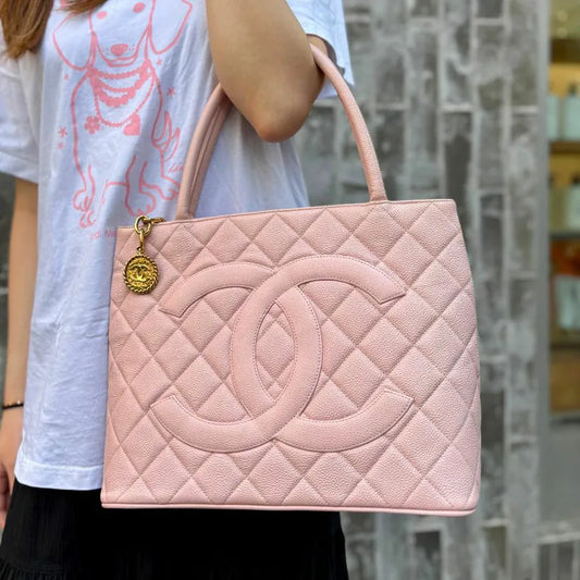 jw430-chanel-vintage-pink-caviar-leather-1804-tote-bag