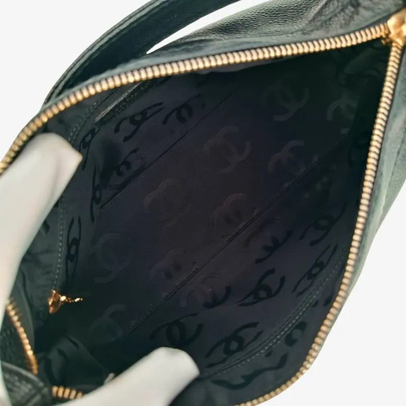 jah143-chanel-vintage-black-caviar-leather-wood-chain-handle-bag