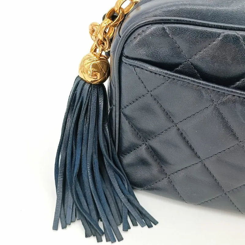 jah96-chanel-vintage-black-lambskin-quilted-camera-bag