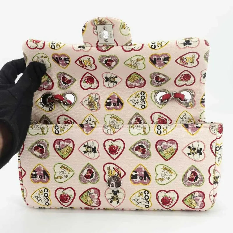 jr858-chanel-pink-canvas-valentine-heart-print-flap-bag