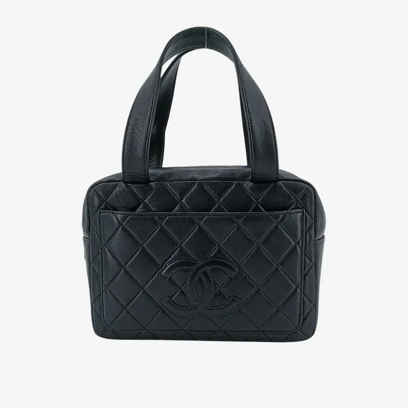 rb287-chanel-vintage-black-lambskin-quilted-handbag