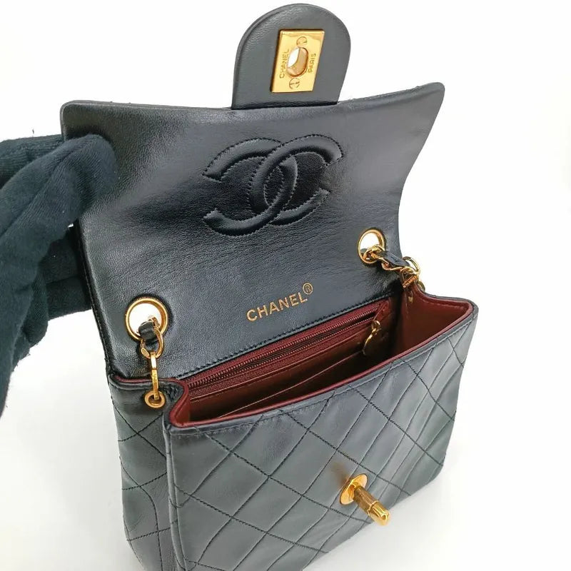 ra216-chanel-vintage-black-lambskin-17cm-mini-square-flap-bag