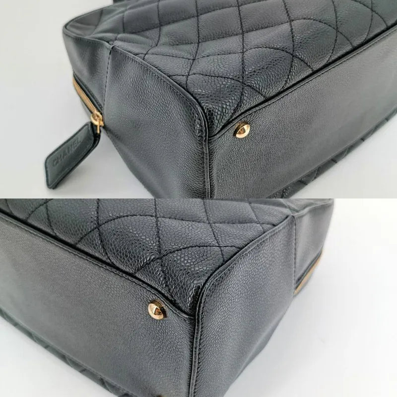 rb883-chanel-vintage-black-caviar-leather-handbag