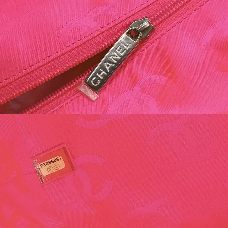 jt033-chanel-vintage-black-calfskin-cambon-tote-bag