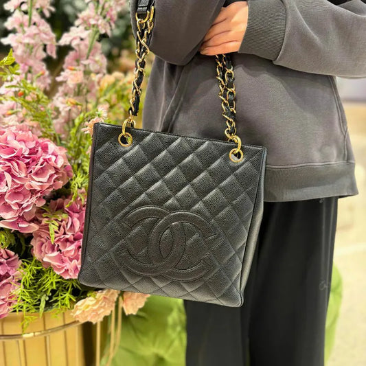 jw388-chanel-vintage-black-caviar-leather-embossed-logo-pst-tote-bag