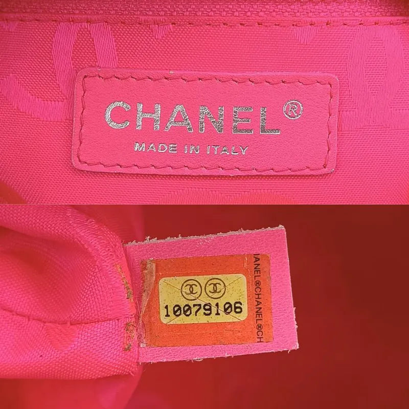 jah136-chanel-vintage-black-calfskin-cambon-tote-bag