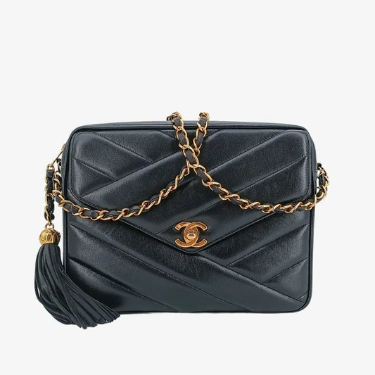 jt785-chanel-vintage-black-lambskin-cross-stripe-camera-bag