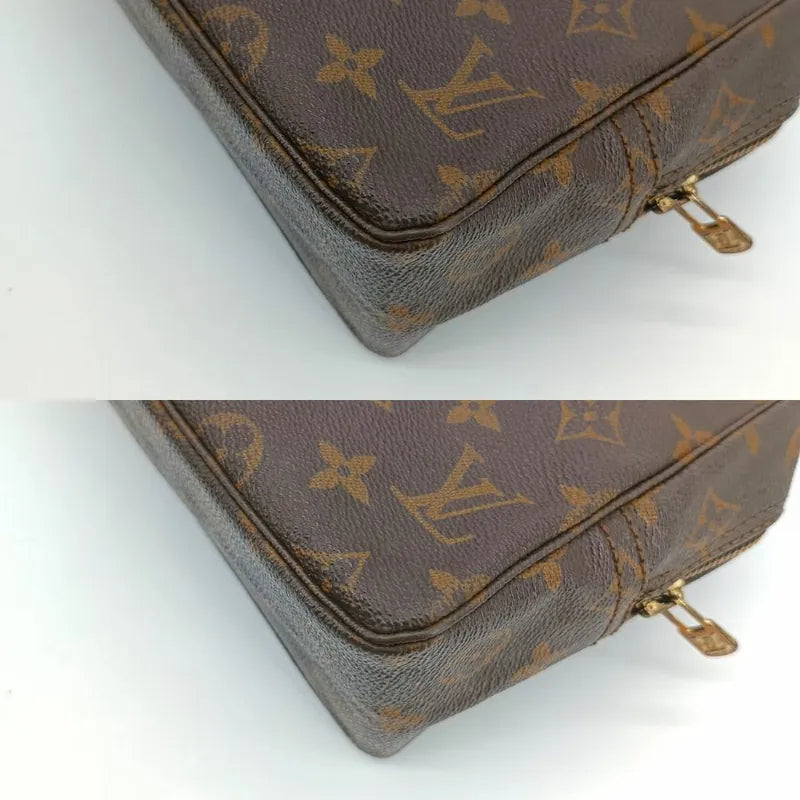 js684-louis-vuitton-trousse-toilette