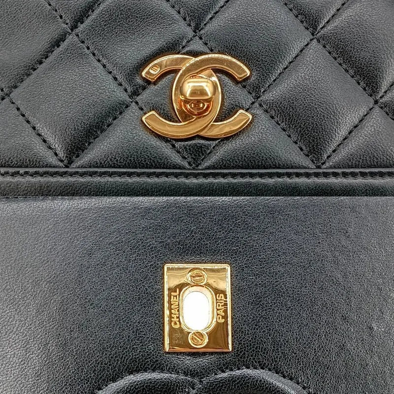 ra210-chanel-vintage-black-lambskin-quilted-flap-bag