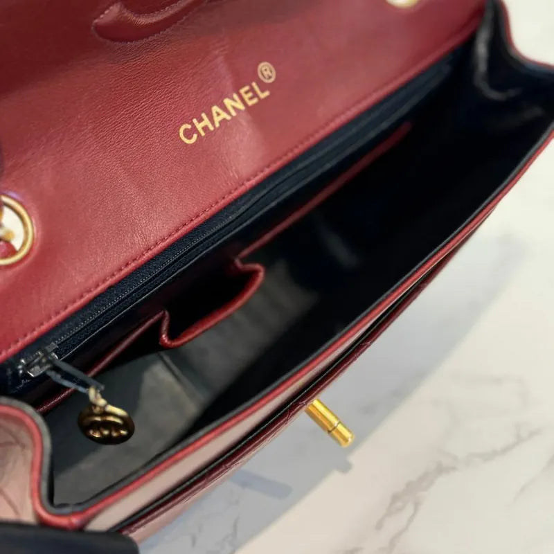 jw002-chanel-vintage-red-lambskin-25cm-flap-bag
