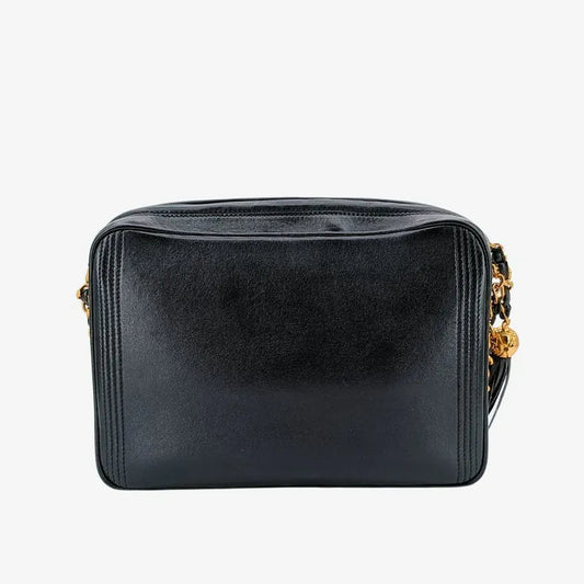 rb356-chanel-vintage-black-lambskin-tassel-camera-bag
