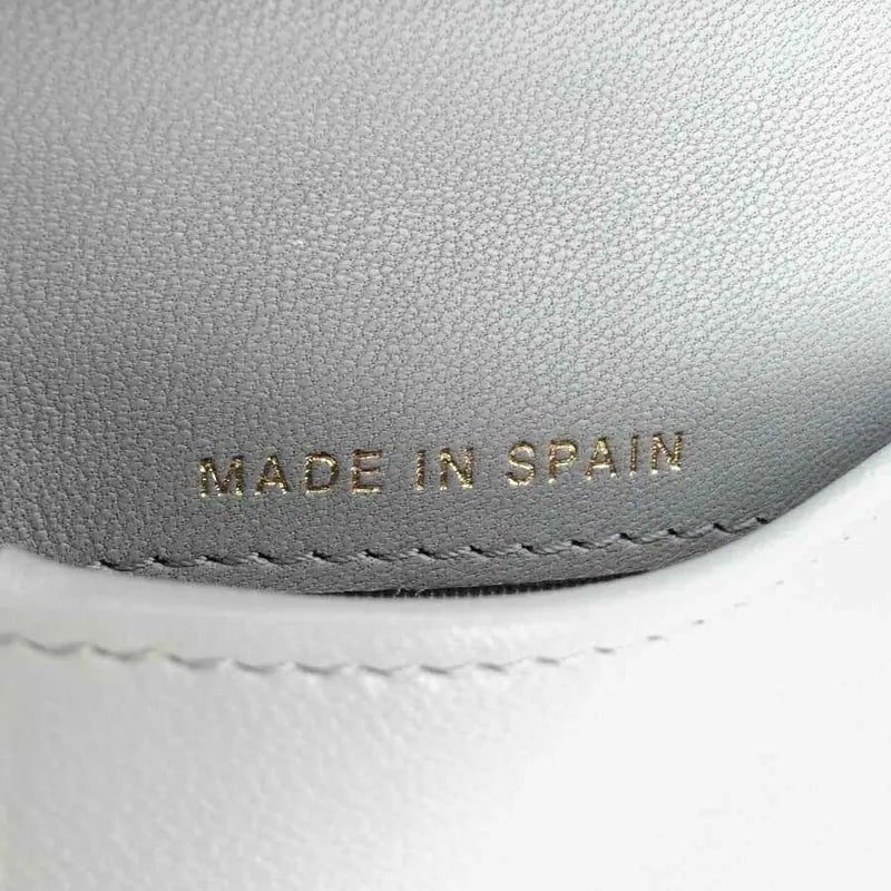 jr730-chanel-grey-lambskin-chevron-wallet