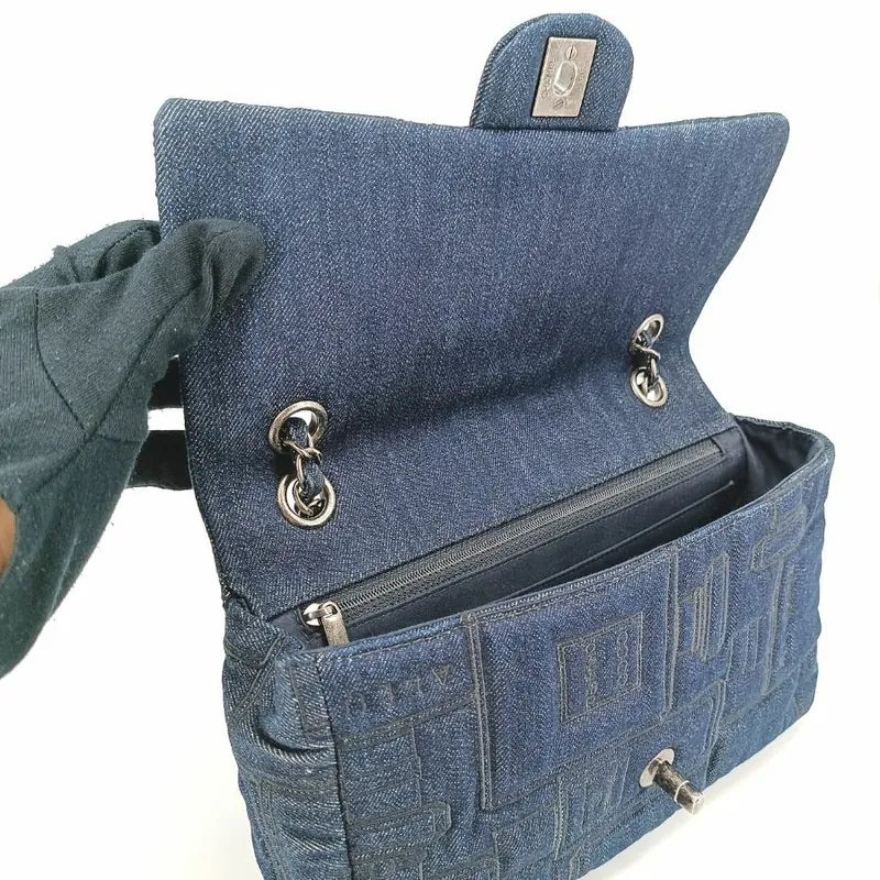 jt039-chanel-blue-denim-flap-bag
