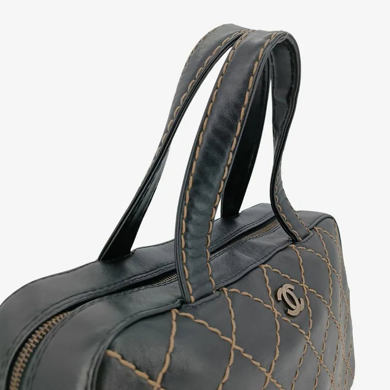js994-chanel-vintage-black-calfskin-wild-stitch-handbag