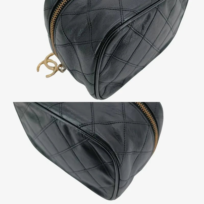 ju259-chanel-vintage-black-calfskin-quilted-vanity-bag
