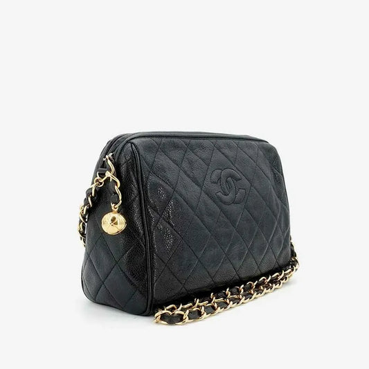 jah48-chanel-vintage-black-caviar-golden-ball-camera-bag