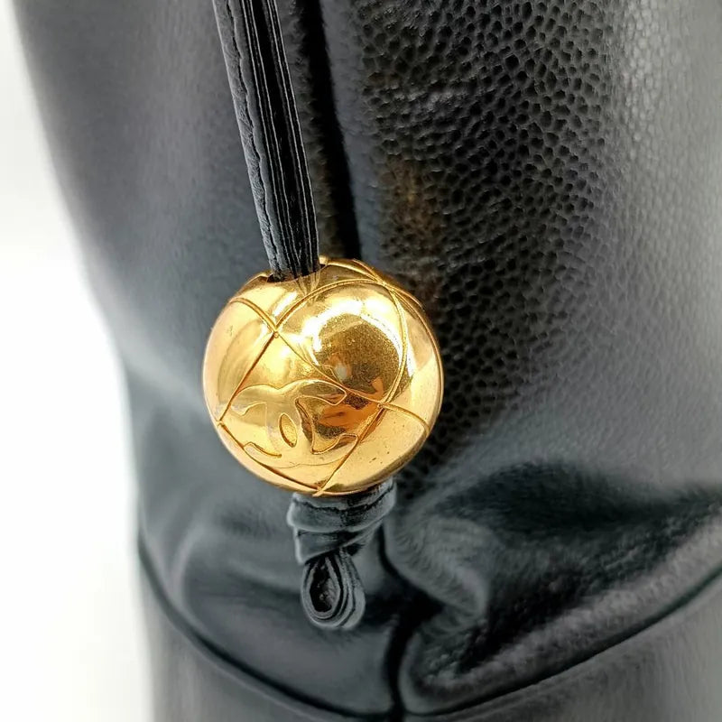 jt026-chanel-vintage-black-caviar-leather-golden-ball-tote-bag