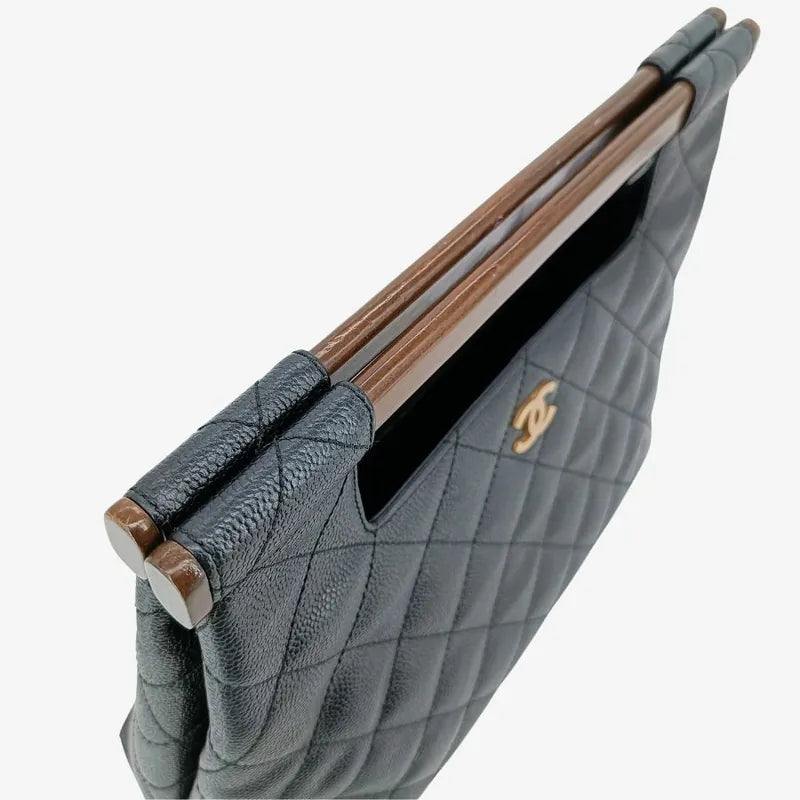 jt822-chanel-vintage-black-caviar-leather-wood-top-handle-bag