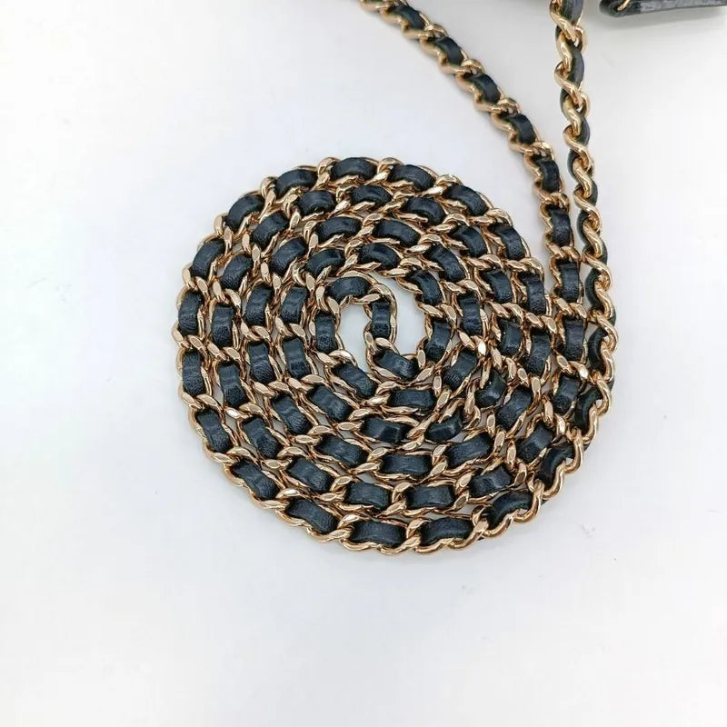 ra340-chanel-black-lambskin-mini-vanity-case-bag