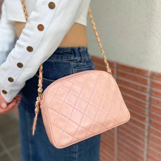 jt229-chanel-vintage-pink-lambskin-quilted-camera-bag