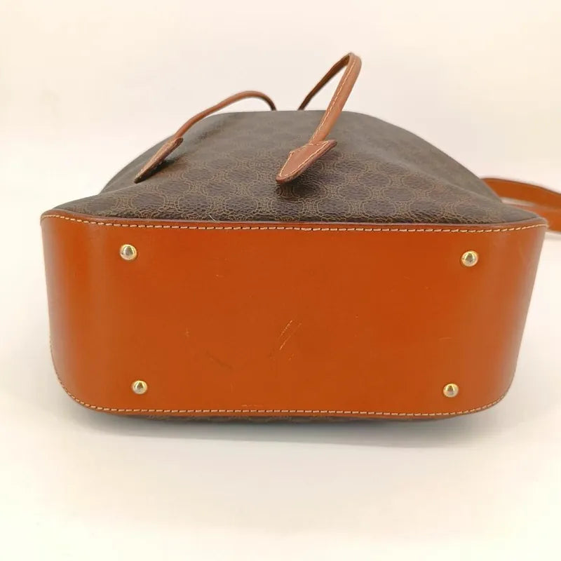 ra031-celine-bucket-bag