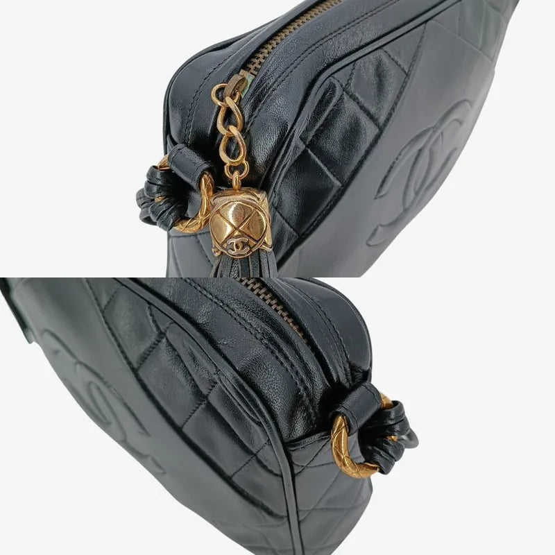 rb122-chanel-vintage-black-lambskin-tassel-camera-bag
